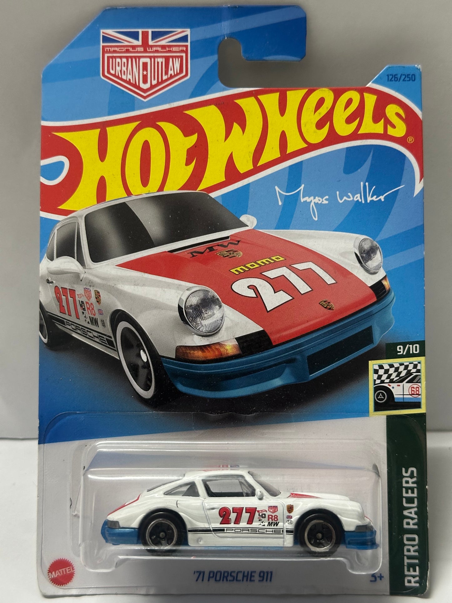 Hot Wheels ‘71 Porsche 911 - 1:64 Diecast Car