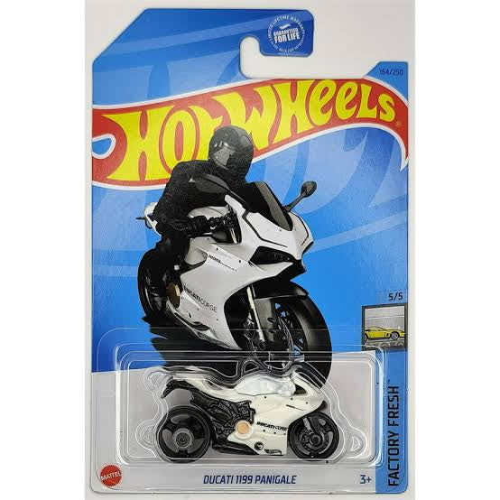 Hot wheels-DUCATI 1199 PANIGALE Hot Wheels 2023 Treasure Hunt - Indian Diecast Hub