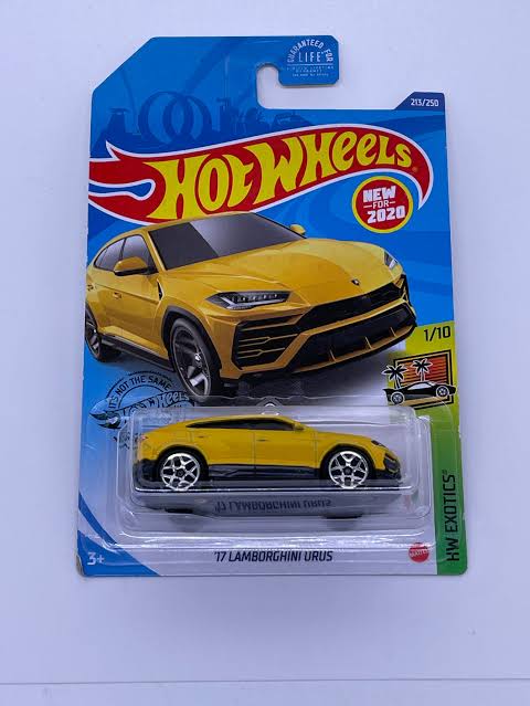 Hot Wheels ‘17 Lamborghini Urus (yellow) - 1:64 Diecast Car
