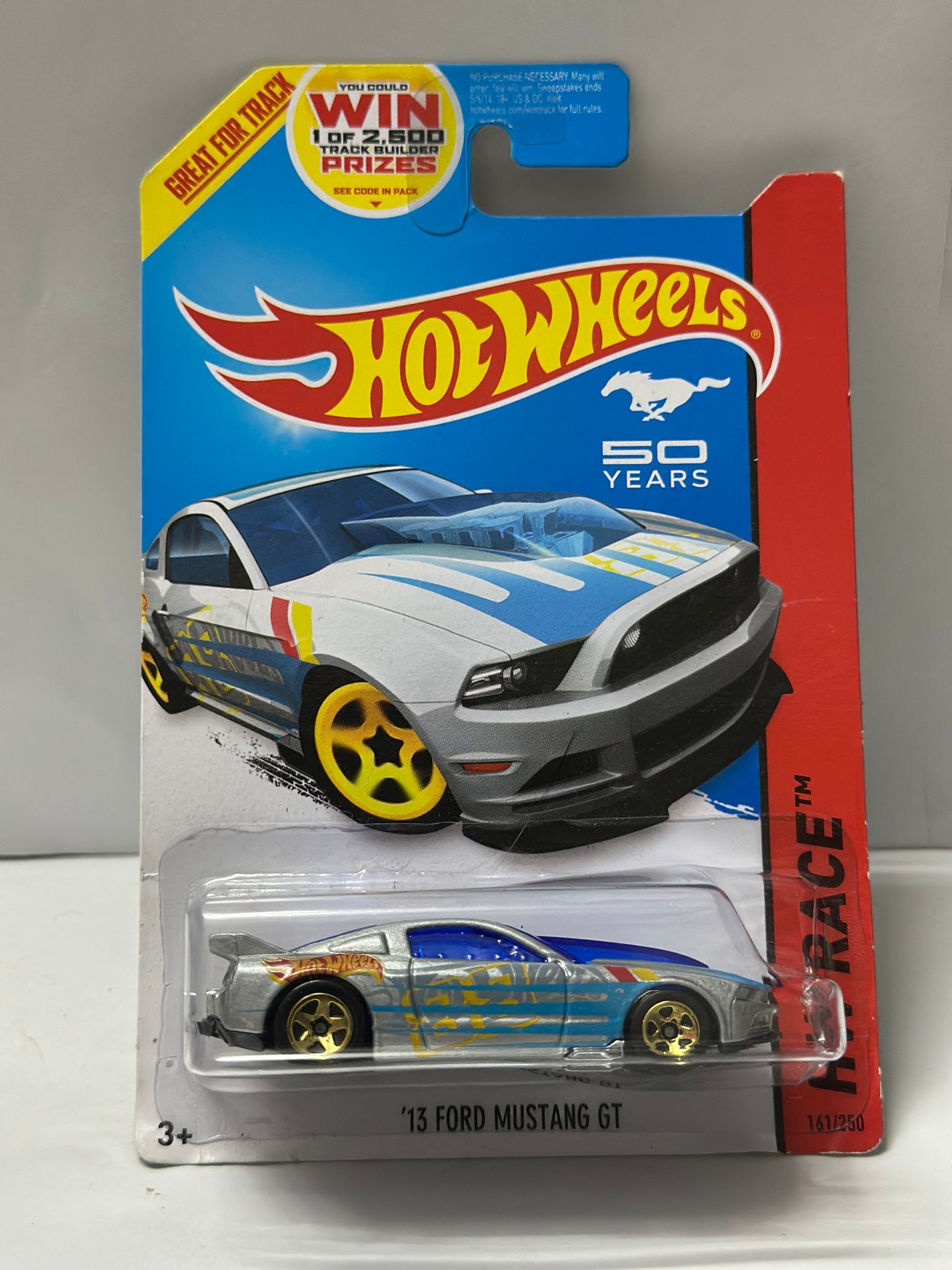 Hot Wheels Mainline '13 Ford Mustang GT - 1:64 Diecast Car