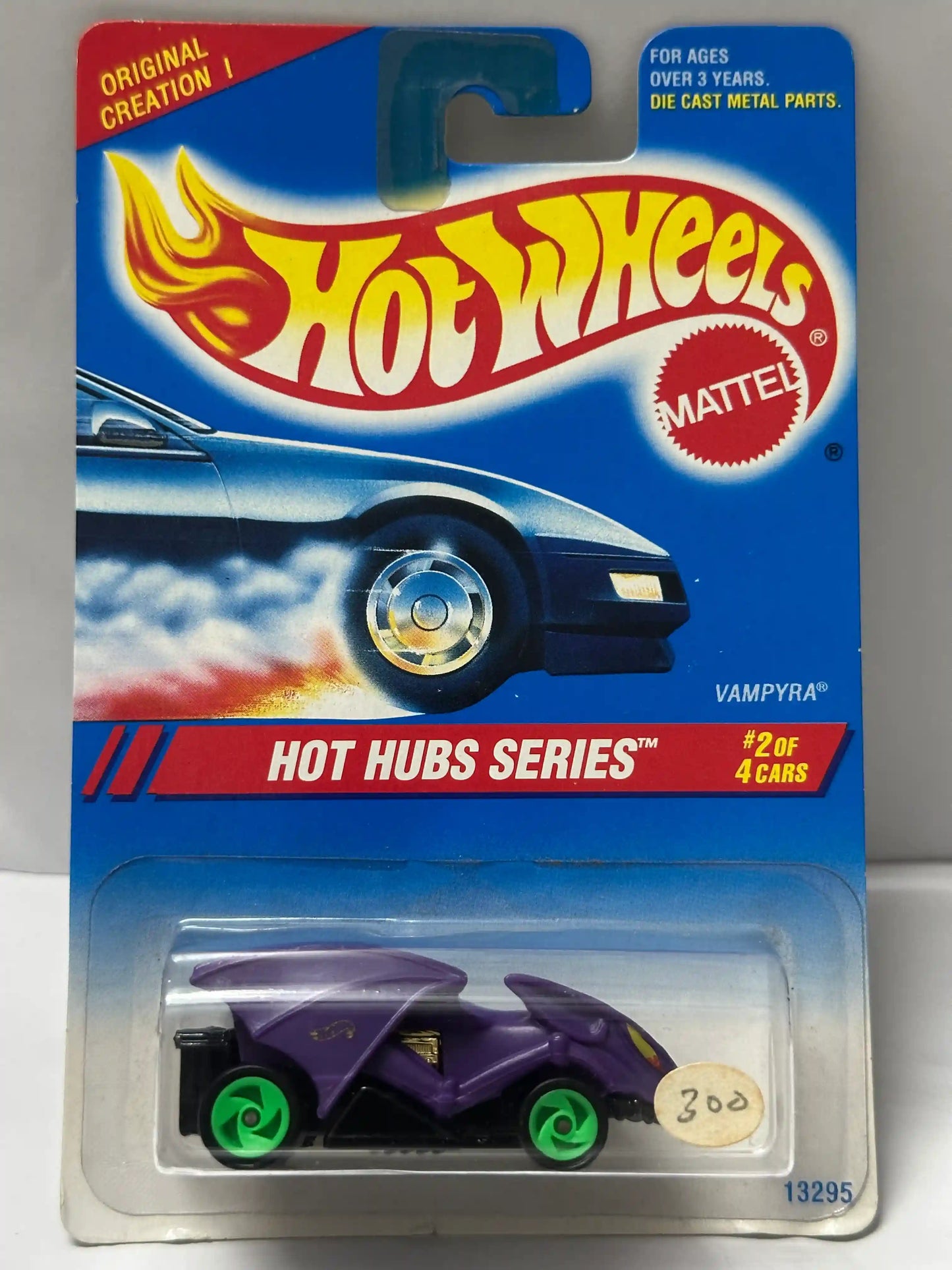 Hot Wheels Hot Hubs Series Vampyra - 1:64 Diecast Car