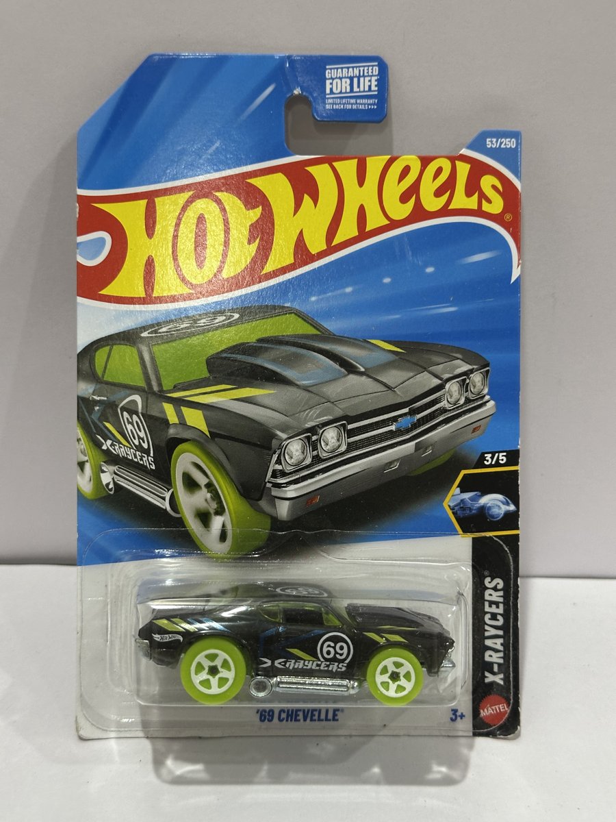 Hot Wheels '69 Chevelle - X-Raycers 53/250