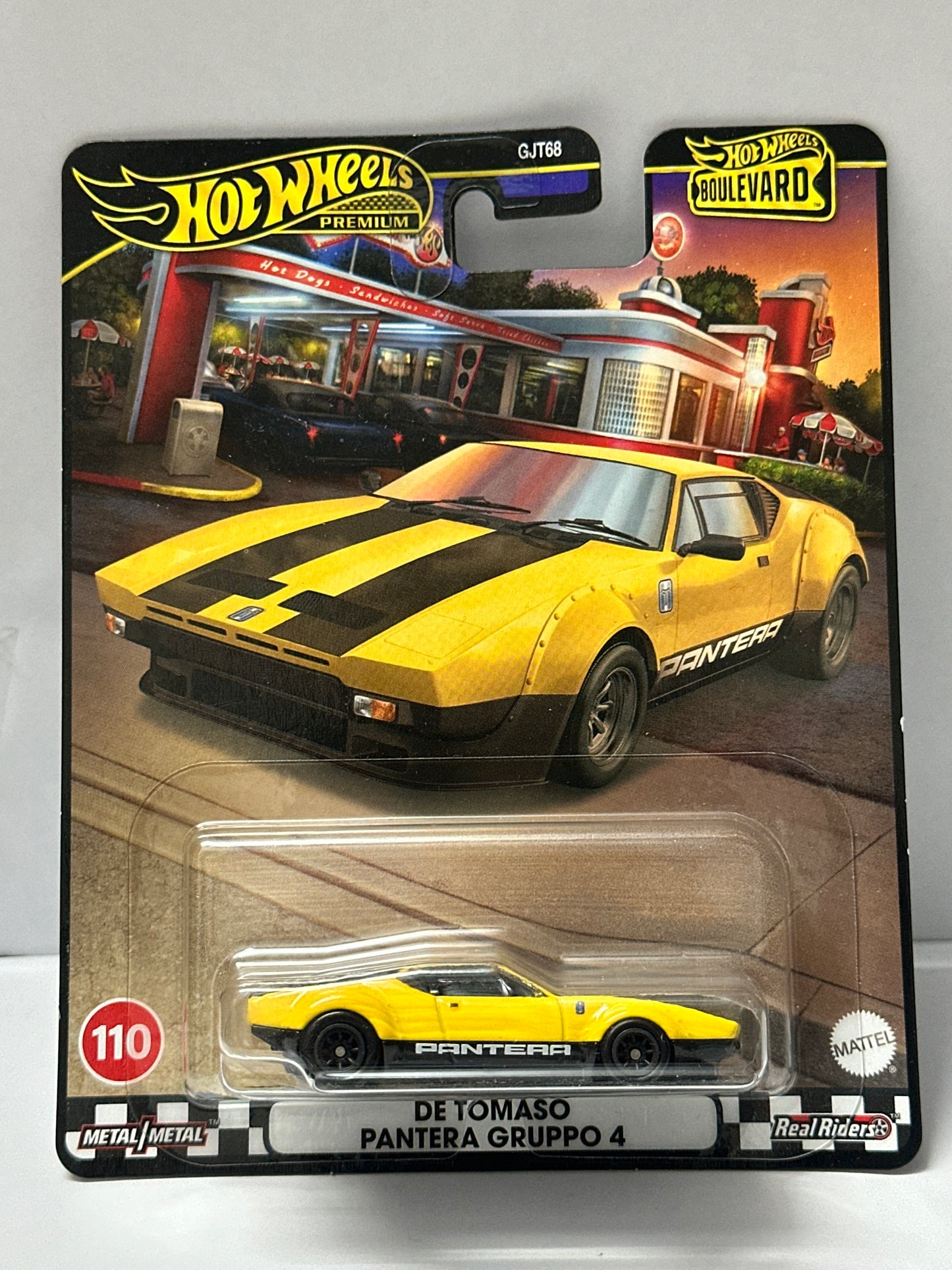 Hot Wheels Premium Boulevard De Tomaso Pantera Gruppo 4 - 1:64 Diecast Car