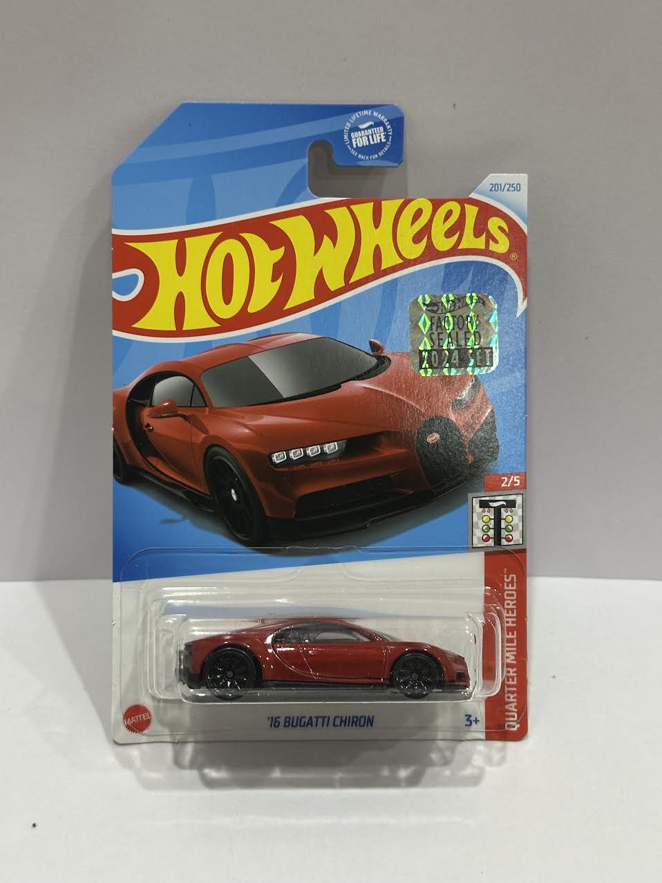 Hot Wheels '16 Bugatti Chiron - Factory Sealed - 1:64 Diecast Car