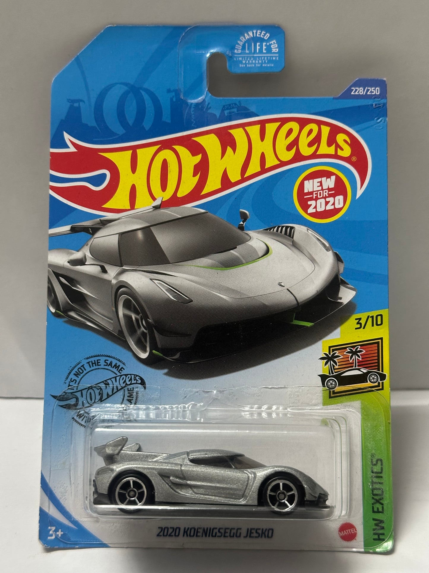 Hot Wheels 2020 Koenigsegg Jesko - 1:64 Diecast Car