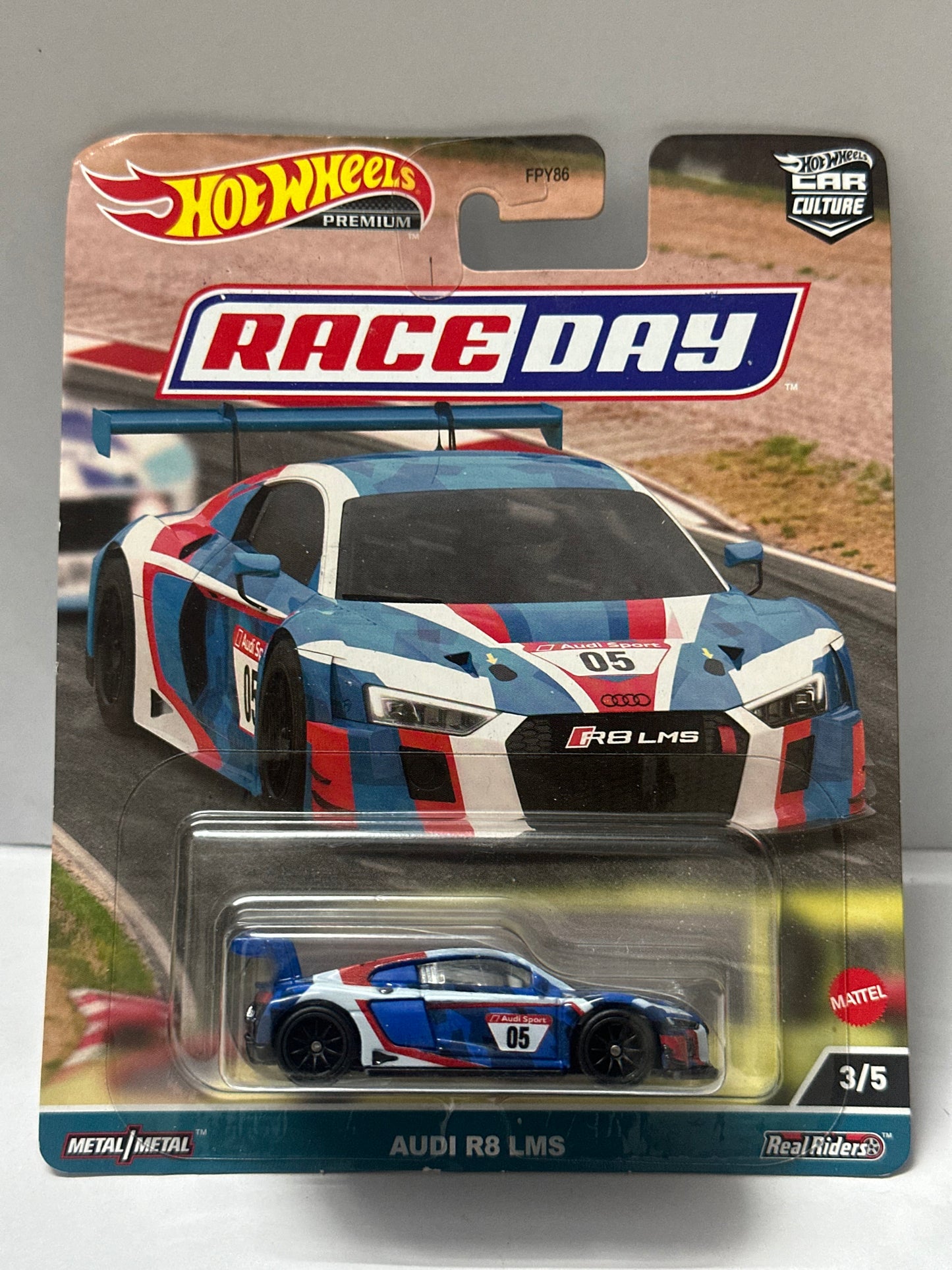 Hot Wheels Premium Race Day Audi R8 Lms - 1:64 Diecast Car