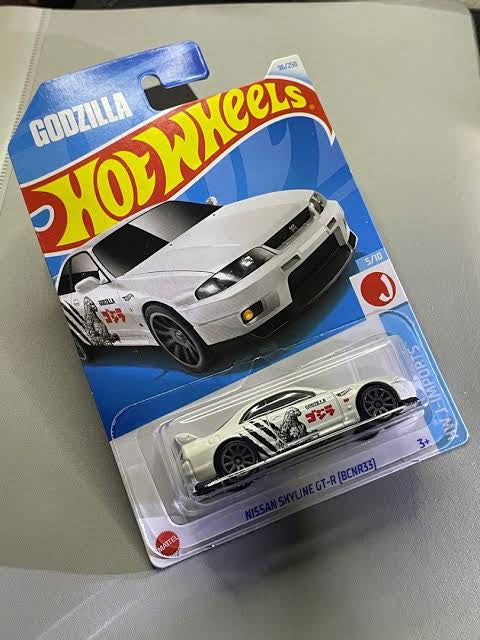 Hot wheels-IMPORTED Hotwheels Nissan Skyline GT R [BCNR33] Godzilla - Indian Diecast Hub