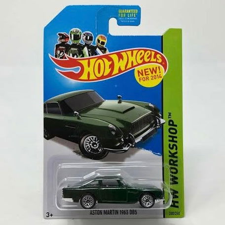 Hot wheels-Imported Aston Martin 1963 DB5 #200 * Green * 2014 Hot Wheels * Q24 - Indian Diecast Hub