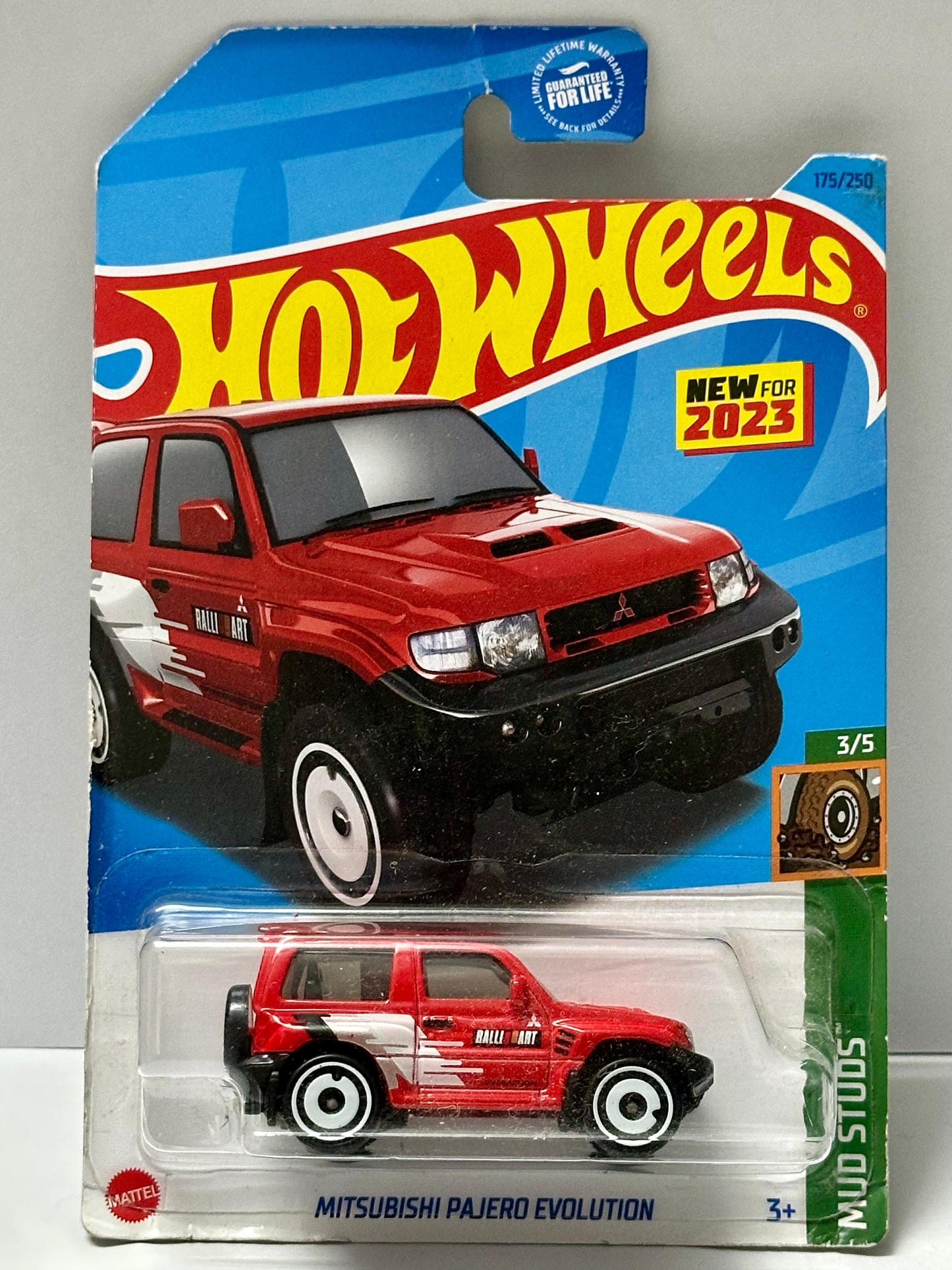 HOT WHEELS MITSUBISHI PAJERO EVOLUTION