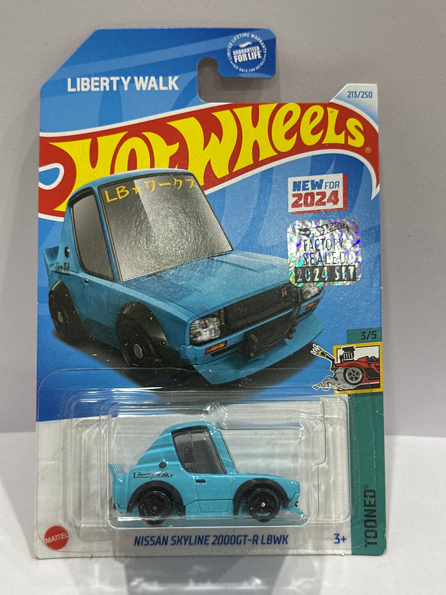 Hot Wheels Nissan Skyline 2000GT-R Lbwk - Factory Sealed — 1:64 Hot Wheels diecast collectible from Indian Diecast Hub