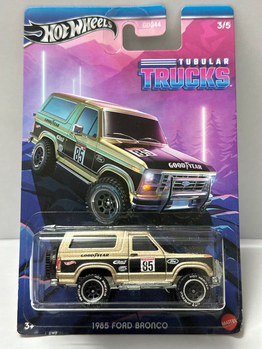 Hot Wheels Tubular Trucks 1985 Ford Bronco - 1:64 Diecast Car