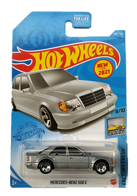Hot Wheels Exclusives Mercedes-Benz 500 E - Silver - 1:64 Diecast Car